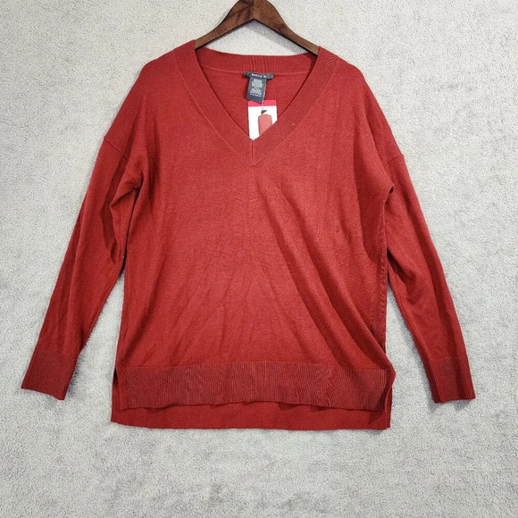NWT Matty M Womens V-Neck Sweater With Side Slits Medium Rayon/Nylon/Polyest - Picture 1 of 6